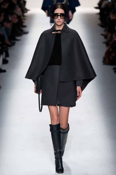 Look 22